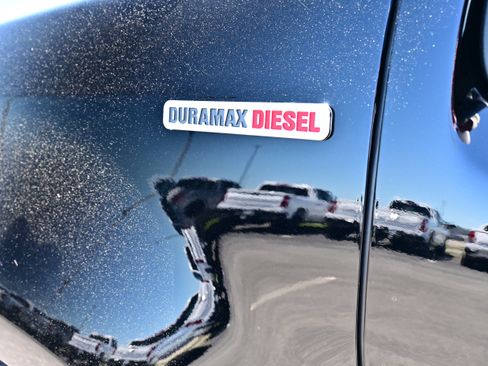 Used 2019 Chevrolet Colorado Z71 AWD/4WD image 11