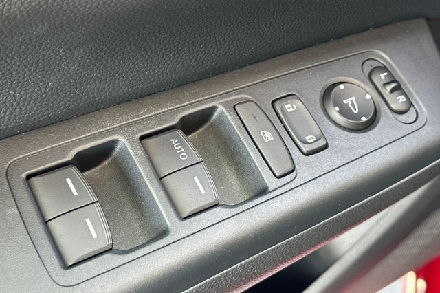 Used 2024 Honda CR-V LX image 13