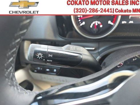 Used 2024 Kia Carnival EX FWD image 37
