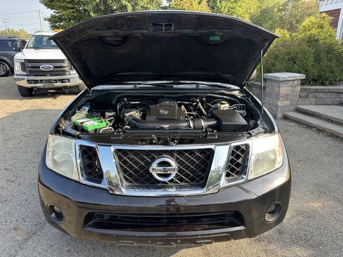 Used 2011 Nissan Pathfinder Silver AWD/4WD image 12