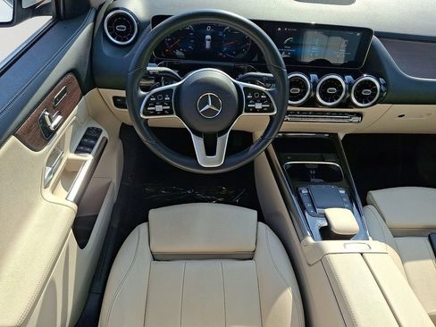 Used 2021 Mercedes-Benz GLA 250 4MATIC image 12