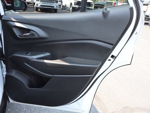 Used 2024 Chevrolet Trax RS w/ Driver Confidence Package FWD image 28