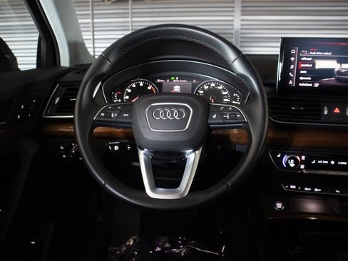Used 2023 Audi Q5 2.0T Premium w/ Convenience Package AWD/4WD image 25