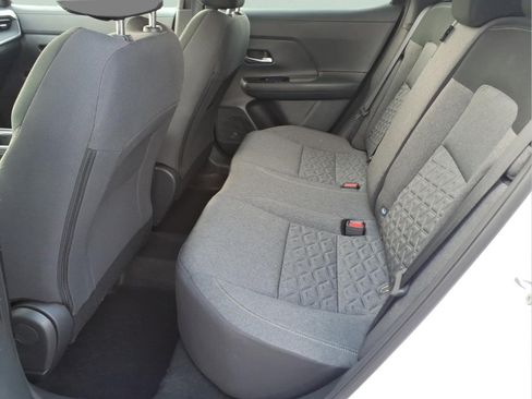 Certified 2025 Nissan Kicks SV AWD/4WD image 13
