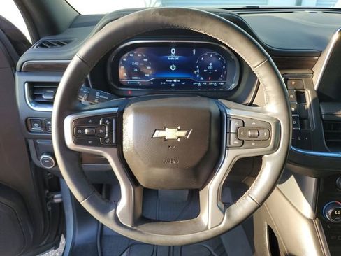 Used 2024 Chevrolet Tahoe LT w/ Luxury Package RWD image 19