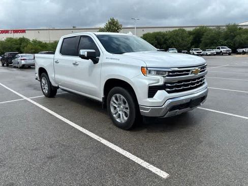Used 2024 Chevrolet Silverado 1500 LTZ w/ LTZ Convenience Package II RWD image 7