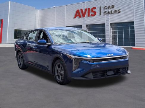 Used 2025 Kia K4 FWD image 3