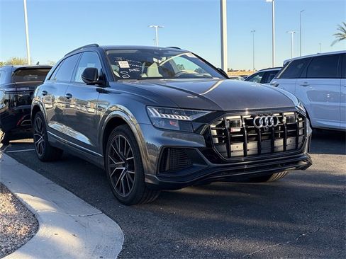 Used 2021 Audi SQ8 Prestige image 3