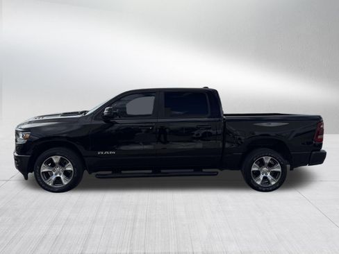 Used 2024 RAM 1500 Laramie AWD/4WD image 4