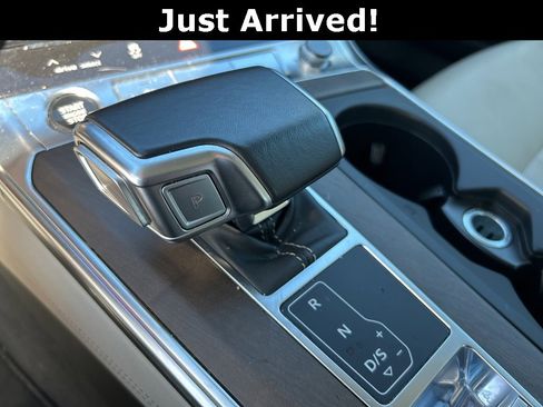 Used 2024 Audi A6 Premium Plus image 18