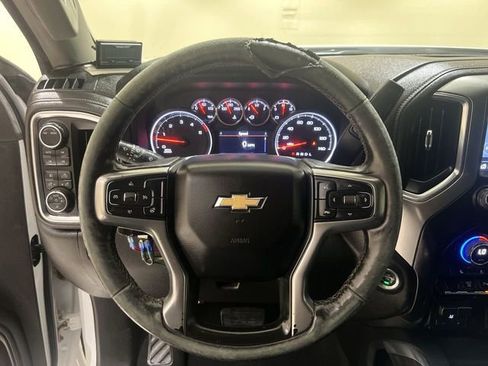 Used 2022 Chevrolet Silverado 3500 LT w/ Texas Edition image 10