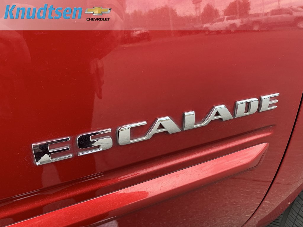 Used 2013 Cadillac Escalade Premium AWD/4WD image 9
