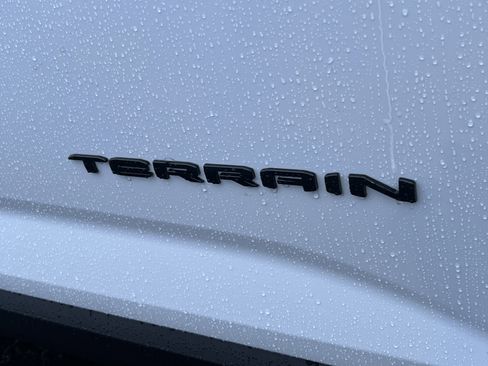 New 2026 GMC Terrain Elevation w/ Elevation Premium Package image 9