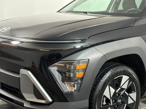 Used 2024 Hyundai Kona SEL AWD/4WD image 10