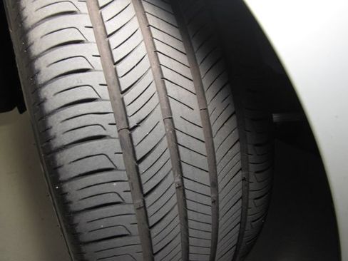 Used 2025 Honda Accord EX-L image 27