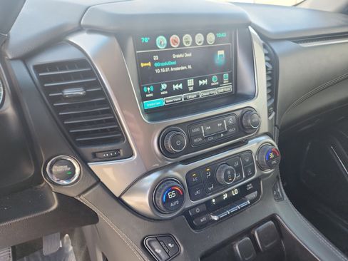 Used 2016 Chevrolet Tahoe LT w/ Luxury Package image 13