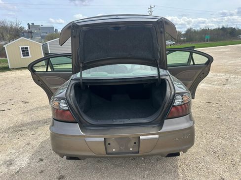 Used 2000 Pontiac Bonneville SLE FWD image 13