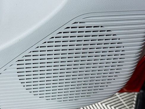 Certified 2025 Hyundai Kona SEL image 18