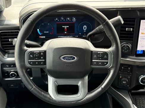 Used 2024 Ford F350 Lariat w/ Lariat Ultimate Package image 14