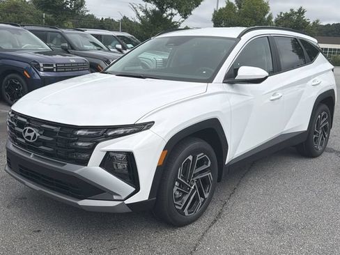 New 2026 Hyundai Tucson SEL Plus FWD image 3