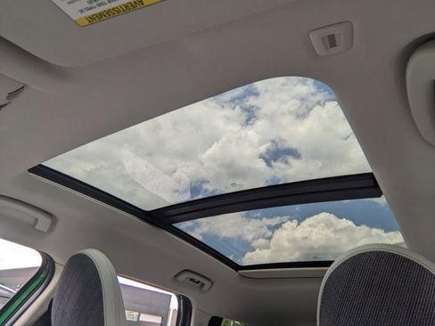 Used 2025 MINI Cooper Countryman S w/ Comfort Package Max image 17