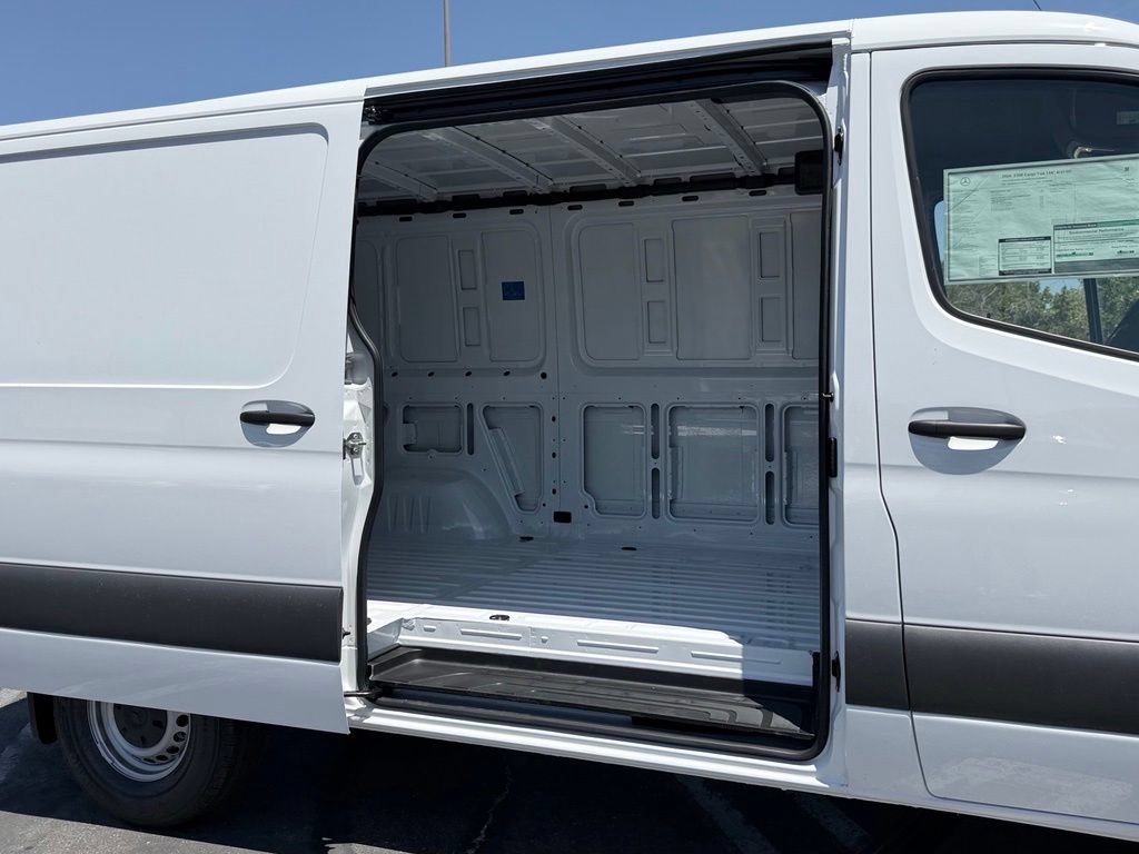 New 2026 Mercedes-Benz Sprinter 2500 image 8