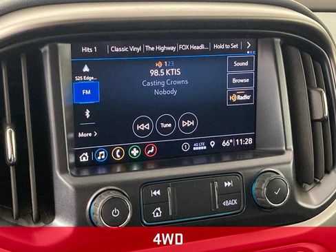 Used 2021 Chevrolet Colorado Z71 w/ Z71 Midnight Edition AWD/4WD image 3