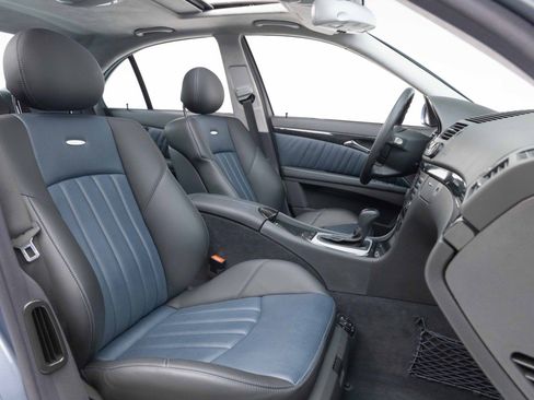Used 2003 Mercedes-Benz E 55 AMG Sedan image 4