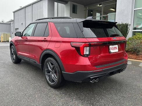 New 2026 Ford Explorer ST w/ Sun And Sound Package image 4