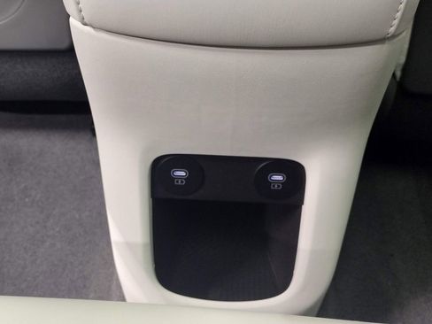 New 2026 Hyundai Santa Fe SE image 46