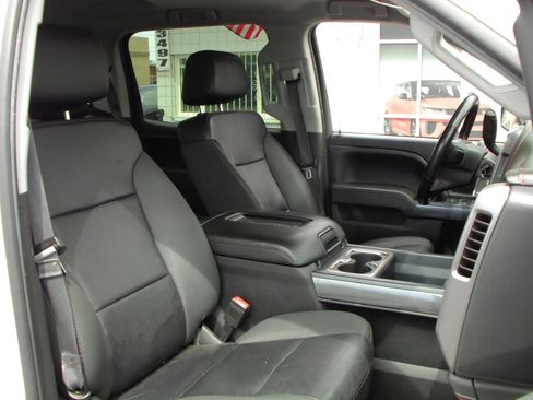 Used 2016 GMC Sierra 1500 SLT w/ All-Terrain Package AWD/4WD image 25