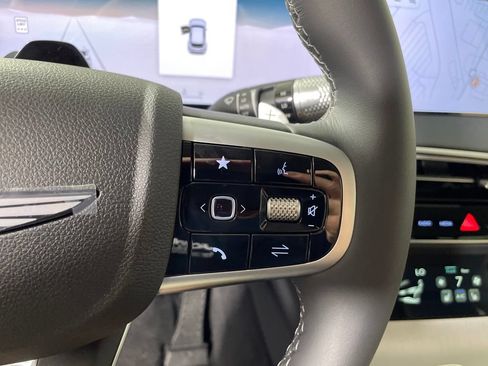 New 2026 Genesis GV70 2.5T Select AWD/4WD image 23