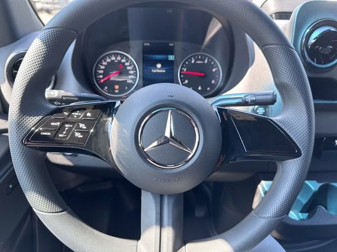 New 2025 Mercedes-Benz Sprinter 2500 image 17