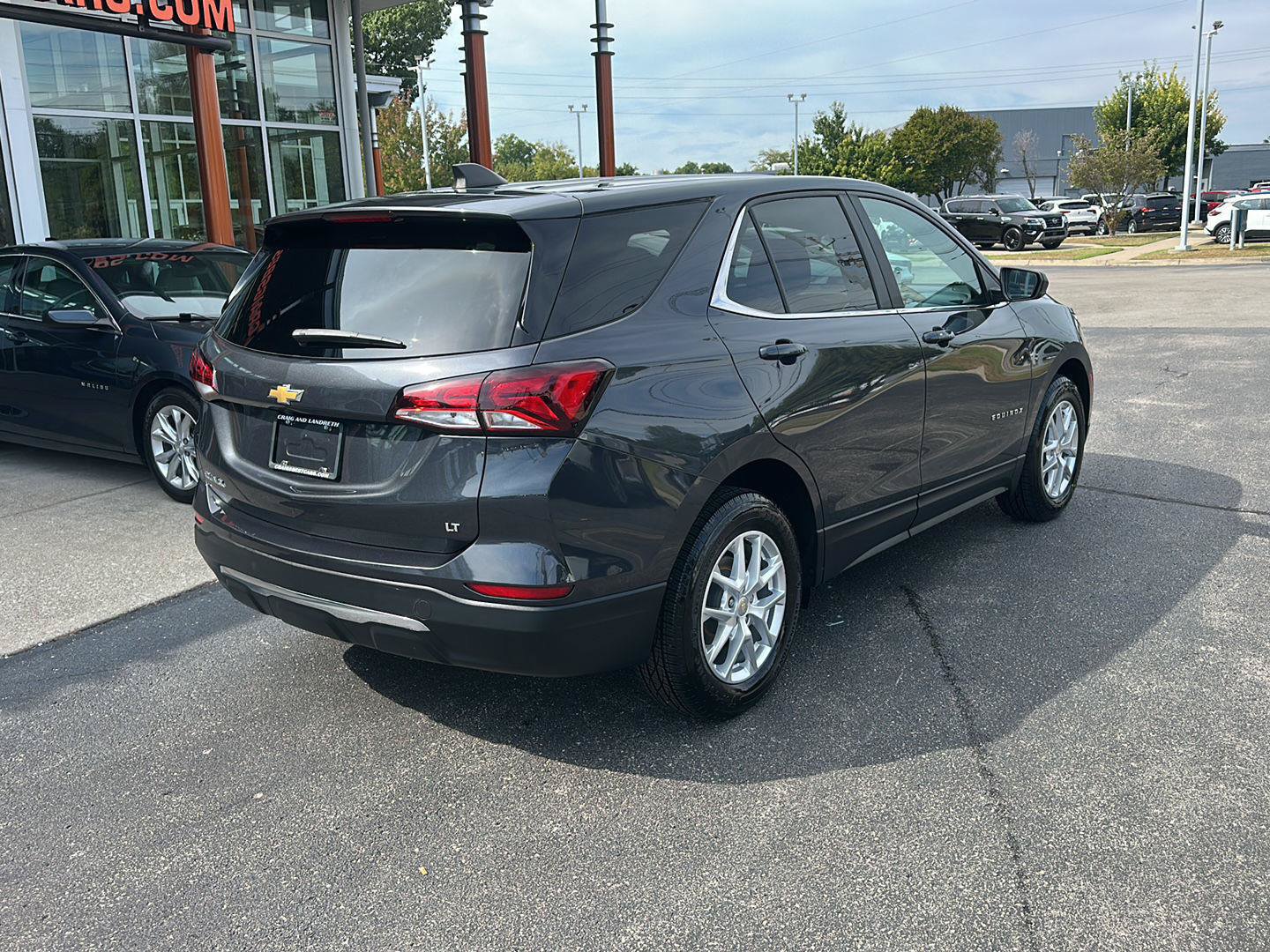 Used 2022 Chevrolet Equinox LT FWD image 4