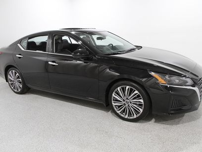 Used 2024 Nissan Altima 2.5 SL