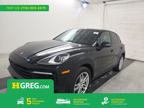 Used 2023 Porsche Cayenne AWD/4WD image 1