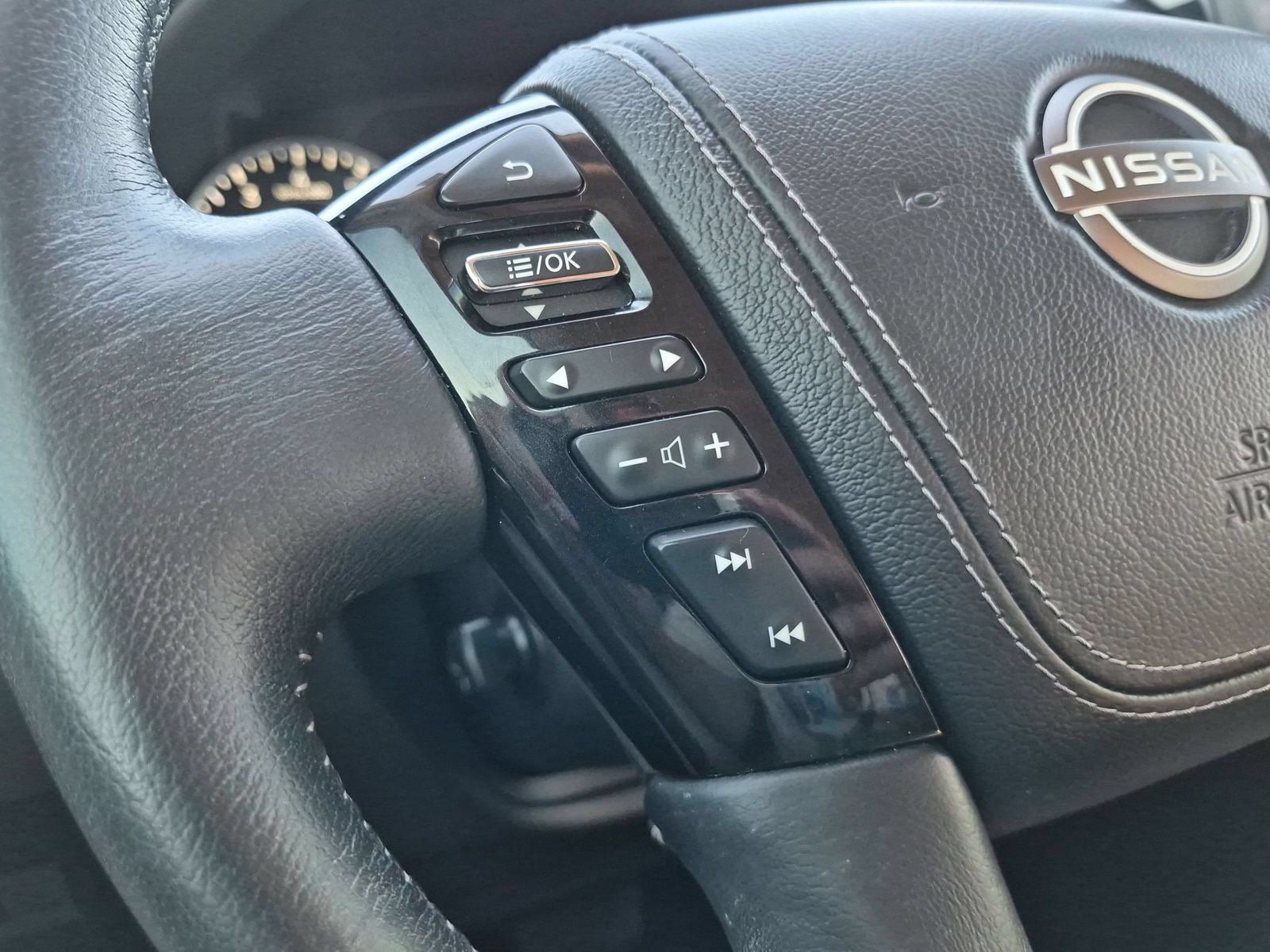Used 2024 Nissan Armada Platinum w/ Captain's Chairs Package RWD image 13
