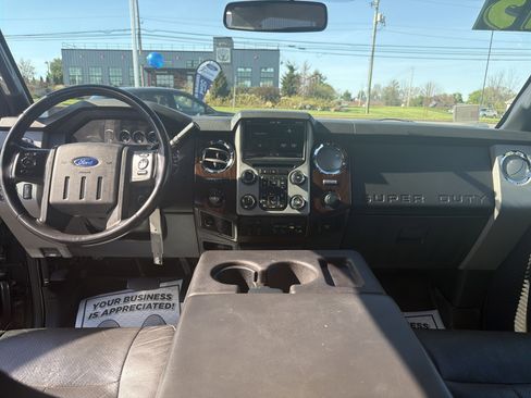 Used 2015 Ford F250 Lariat w/ Snow Plow Prep Package AWD/4WD image 14