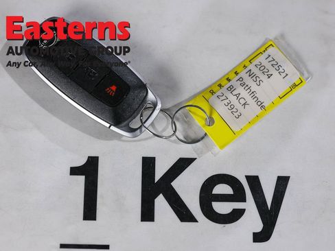 Used 2024 Nissan Pathfinder S AWD/4WD image 25