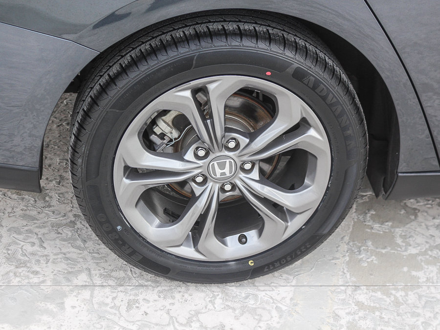 Certified 2024 Honda Accord EX image 9
