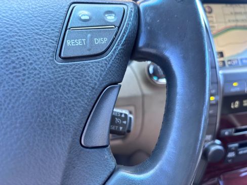 Used 2008 Lexus LS 460 L w/ Preferred Accessory Pkg RWD image 18