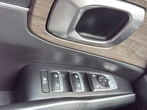 Used 2022 Kia Sorento S w/ Panoramic Sunroof Package image 22