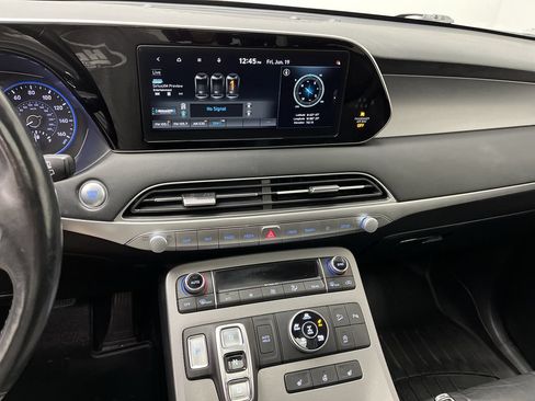 Used 2021 Hyundai Palisade SEL w/ Premium Package AWD/4WD image 19