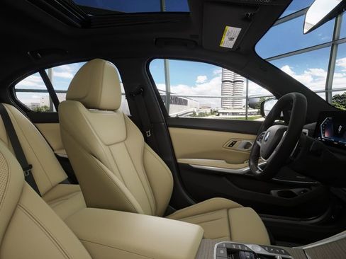 Used 2026 BMW 330i 330i w/ Premium Package image 34