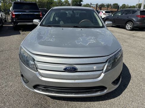 Used 2012 Ford Fusion SE FWD image 2