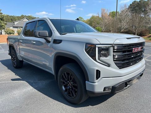 Used 2024 GMC Sierra 1500 Elevation image 4