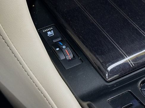 Used 2023 Lexus GX 460 Premium image 22