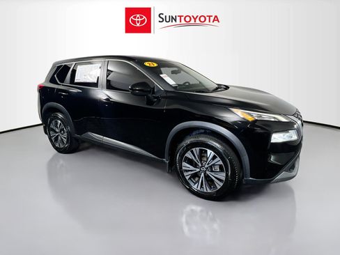 Used 2023 Nissan Rogue SV FWD image 1