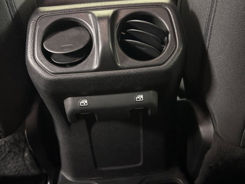 Used 2020 Jeep Wrangler Unlimited Sport S image 20