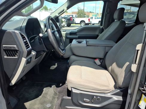Used 2016 Ford F150 XLT w/ Equipment Group 302A Luxury AWD/4WD image 15